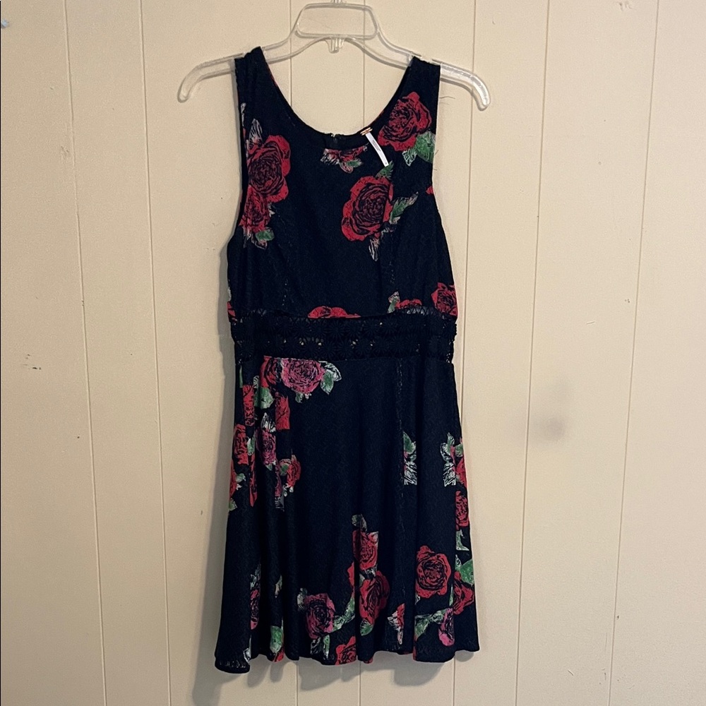 Floral Sleeveless Dress